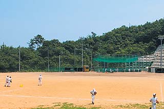 野球場 – 藤井学園｜寒川高等学校